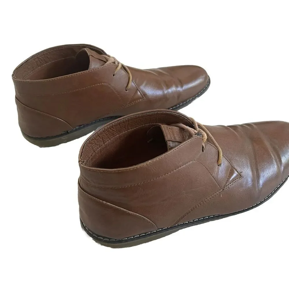 London Fog Brown Chukka Boots Sz 13. Memory‎ Foam